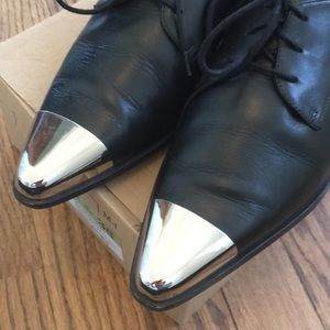 Zara metal toed oxfords